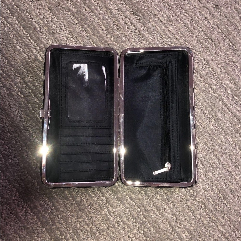 Wallet - Picture 2 of 2